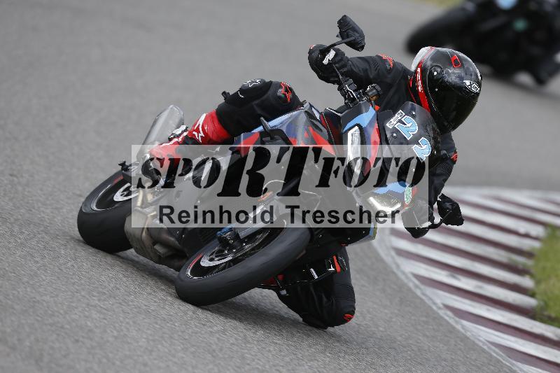 /09 19.04.2026  Caremotion get faster ADR/Gruppe gruen/22